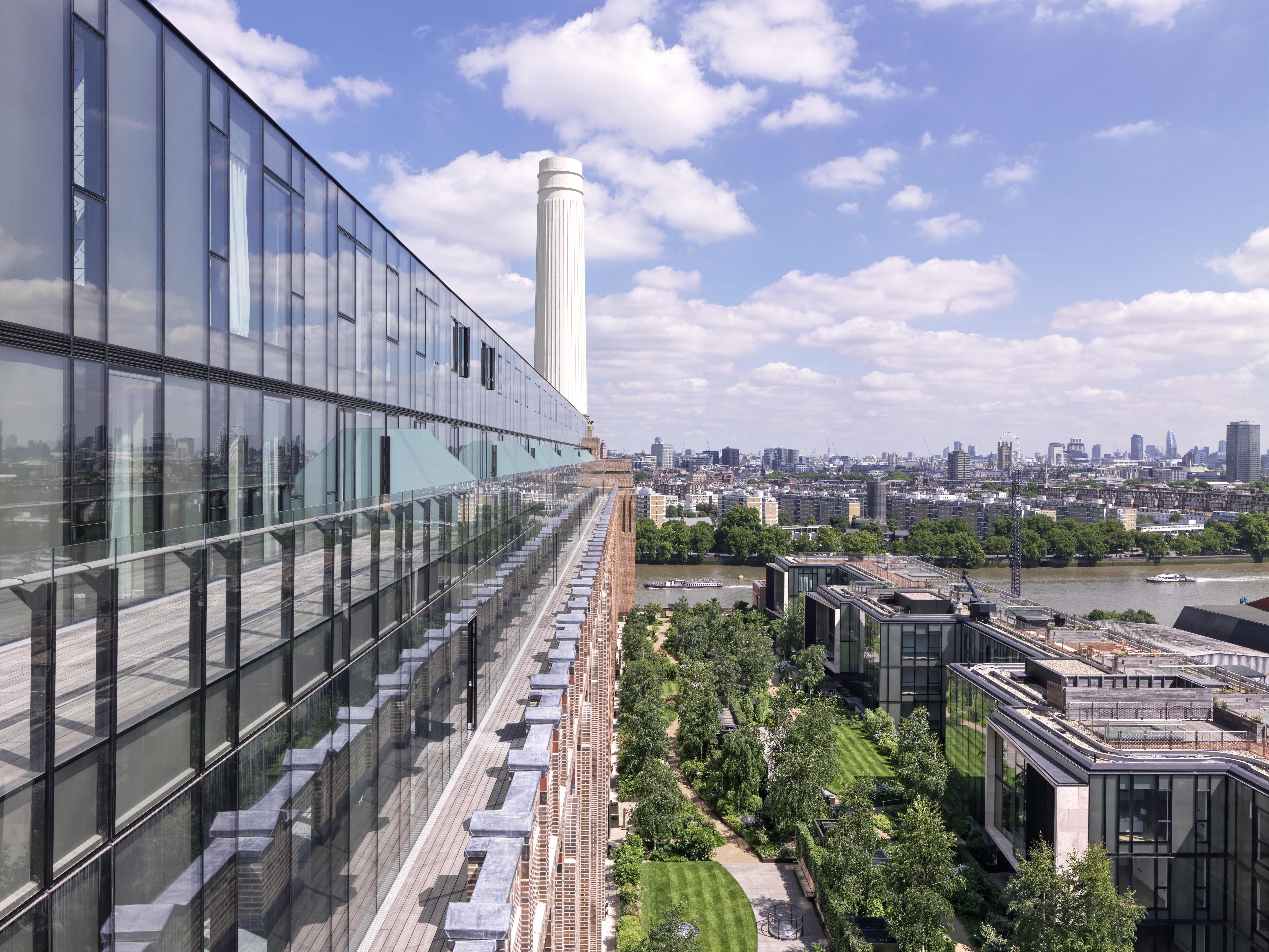 021 Focchi Battersea Power Station Nine Elms SW8 07 22 © Charles Hosea
